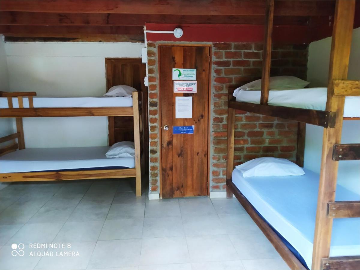 Hostal Kaia Санта-Марта Экстерьер фото