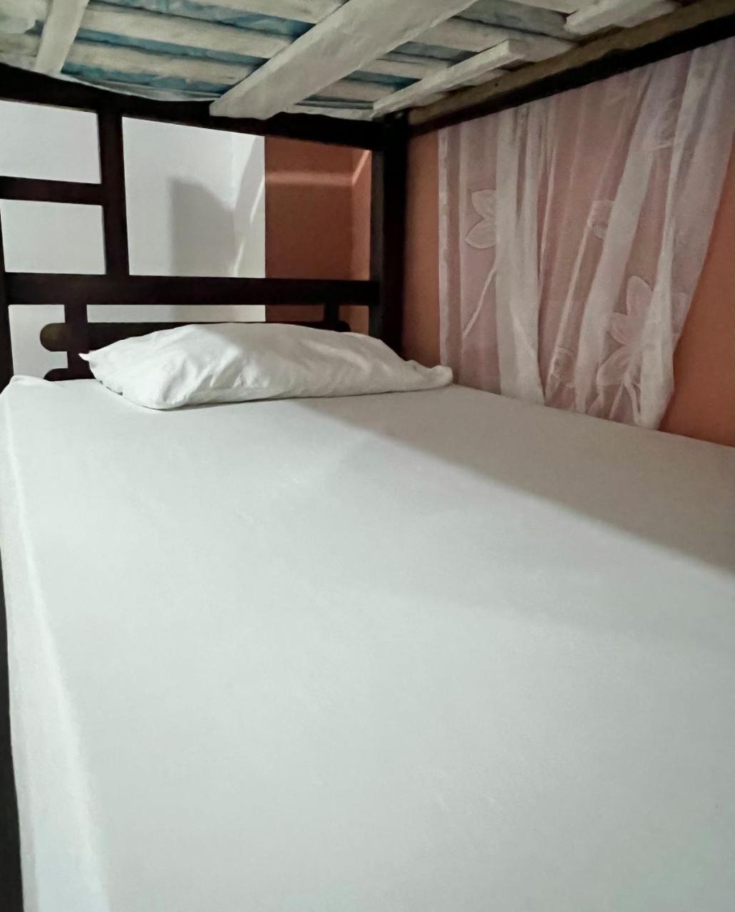 Hostal Kaia Санта-Марта Экстерьер фото