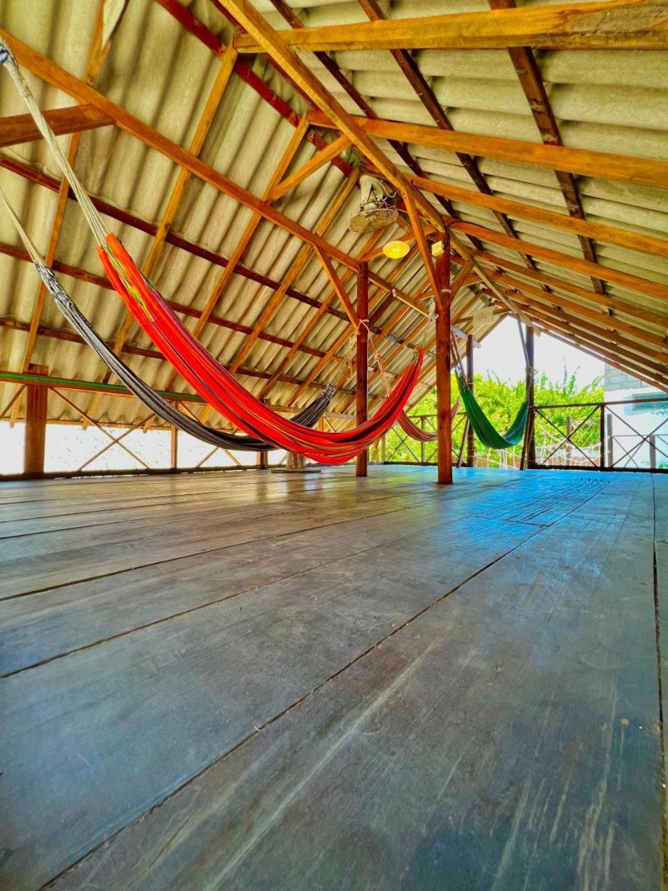 Hostal Kaia Санта-Марта Экстерьер фото
