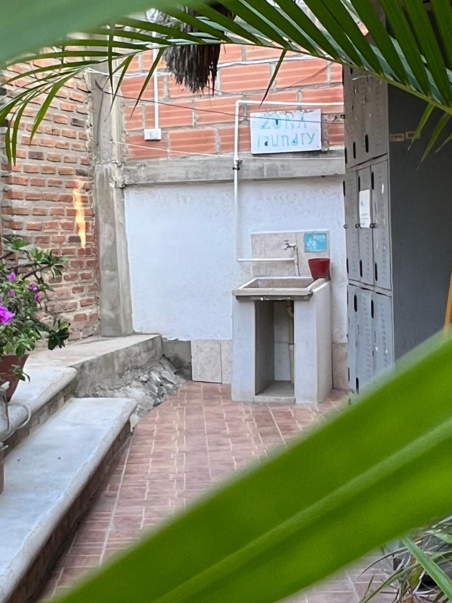 Hostal Kaia Санта-Марта Экстерьер фото